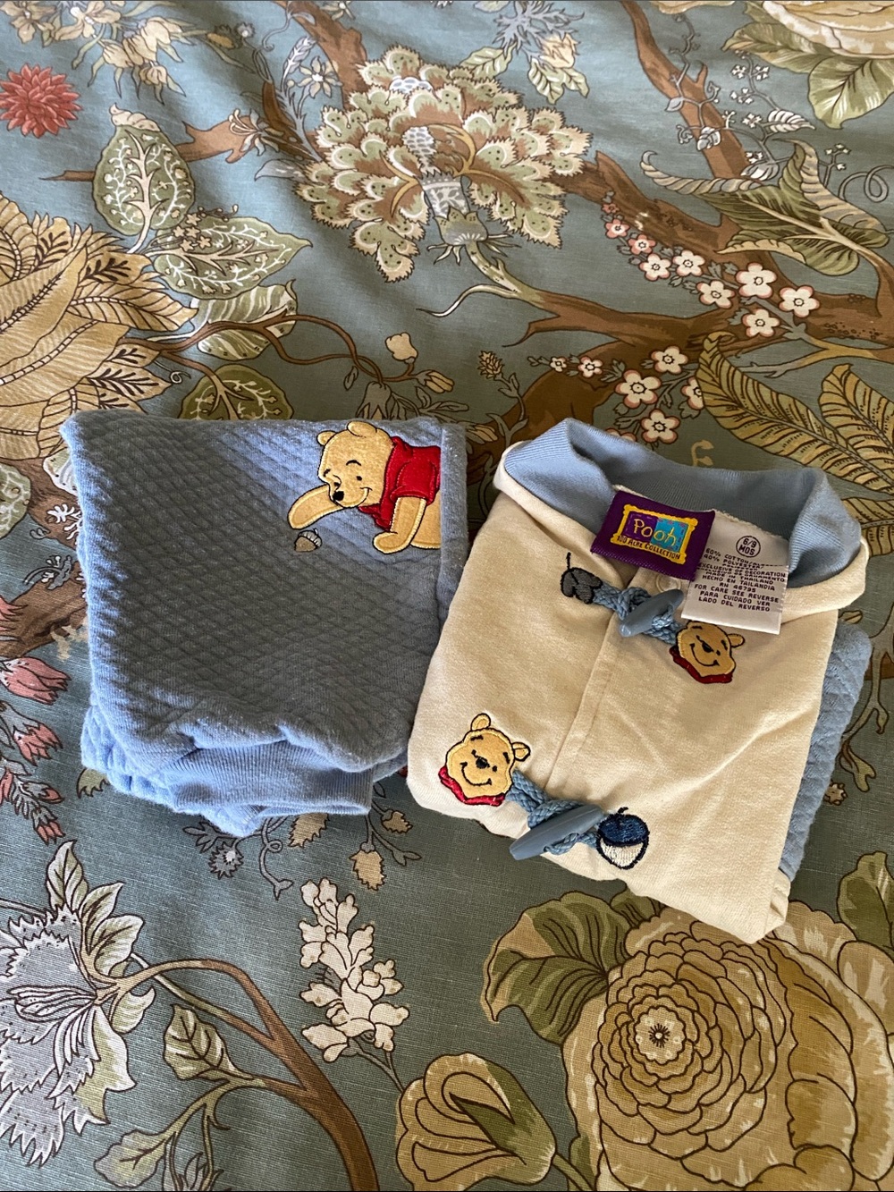 FOUR Matching Sets - Picture 4 of 15